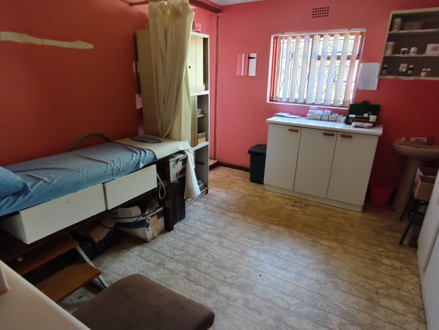 Commercial Property for Sale in Amstelhof Western Cape